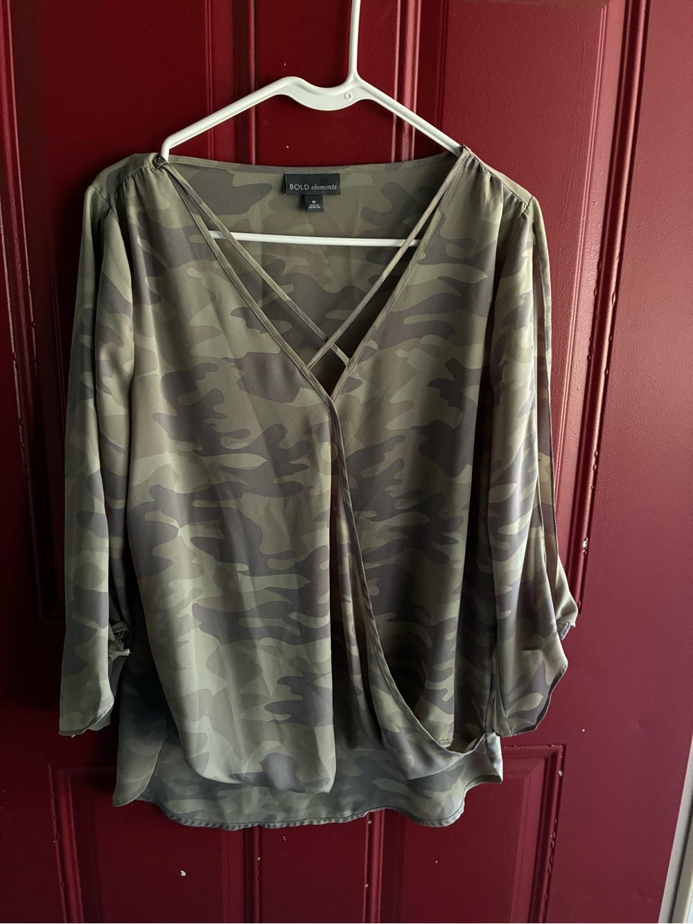 BOLD elements Olive Camo V-Neck Crisscross Blouse